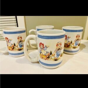 Vintage Raggedy Ann & Andy Ceramic Mugs - Set of 4
